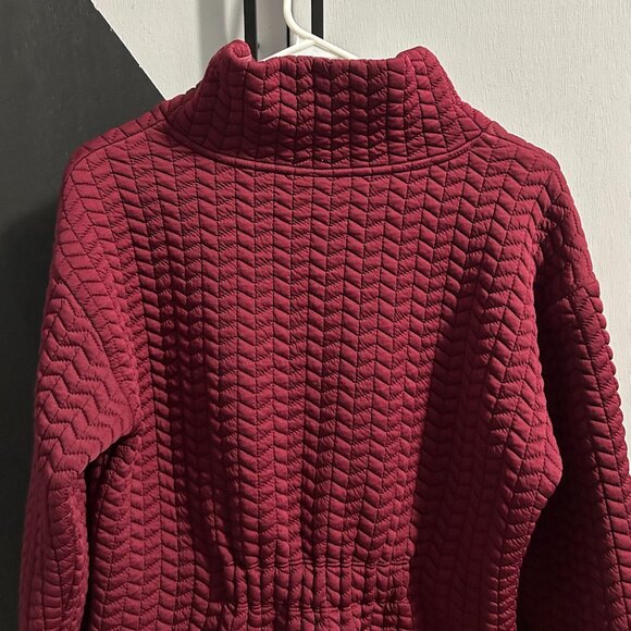 NEW BALANCE Garnet Heatloft Funnel Neck Tunic Women's Size M - Picture 9 of 11